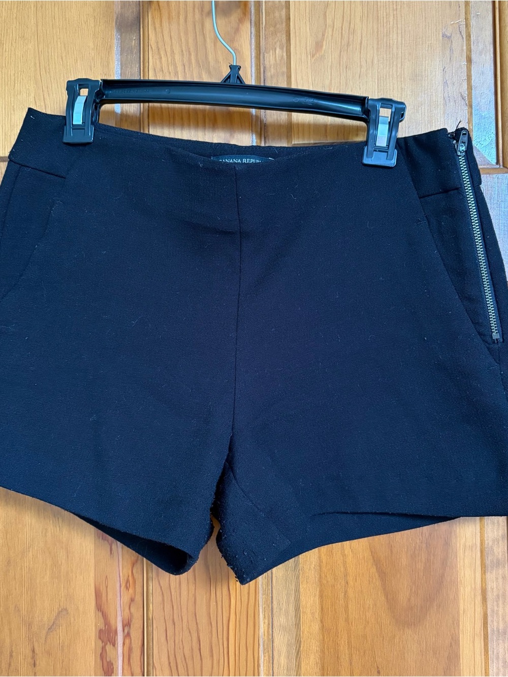 🔥 SALE! 5 for $20 🛍️ Banana Republic Black High-Waist Women's Shorts